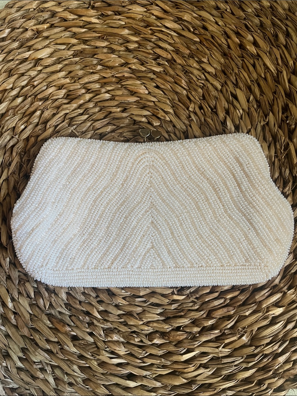 Vintage White Beaded Small Evening Kiss Lock Clutch Made in Japan